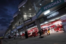 „Ferrari“ ruošia atnaujintą bolidą