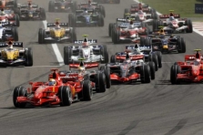 „Formulės-1“ komandų biudžetų lubos – 30 mln. svarų sterlingų