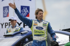 <span style="background:#000000; color:white; padding: 0 2px">WRC</span> M. Gronholmas baigia karjerą