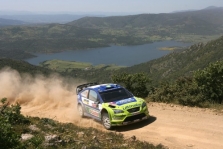 <span style="background:#000000; color:white; padding: 0 2px">WRC</span> S. Loebas pasitraukė iš Italijos ralio