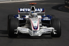 „BMW Sauber“ tiki savo taktika