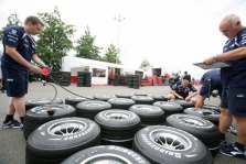 „Bridgestone“ nežada keisti padangų