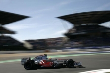 „McLaren“ dar neapsisprendė dėl apeliacijos