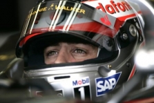 „Red Bull“: F. Alonso kandidatūros nesvarstome