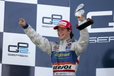 J. Villa taps „BMW Sauber“ komandos pilotu bandytoju?