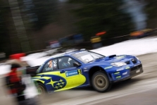 <span style="background:#000000; color:white; padding: 0 2px">WRC</span> Švedijos ralį geriausiai pradėjo P. Solbergas