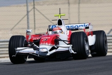 J. Trulli: „Toyota" nustebins varžovus