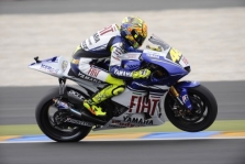 <span style="background:#d5002c; color:white; padding: 0 2px">MotoGP</span> Le Mane triumfavo V. Rossi
