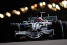 Teisėjai R. Barrichello nusprendė nebausti