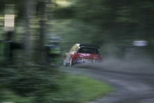 <span style="background:#000000; color:white; padding: 0 2px">WRC</span> Tęsiasi S. Loebo ir M. Hirvoneno kova