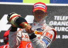 „McLaren“: L. Hamiltonas stiprėja psichologiškai
