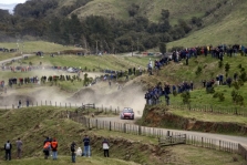 <span style="background:#000000; color:white; padding: 0 2px">WRC</span> Naujoje Zelandijoje triumfavo S. Loebas