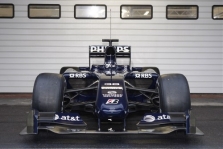 „Williams“ svarsto KERS debiuto laiką
