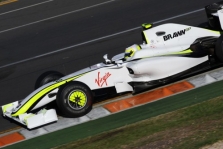 R. Barrichello džiaugiasi patvariu bolidu