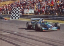 „Brawn“ naudoja 1994 m. „Benetton“ išradimą