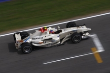 <span style="background:#00adef; color:white; padding: 0 2px">GP2</span> Ispanija: kvalifikacija