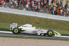 „Brawn“ bolidus žymės „Mercedes“ žvaigždė?