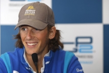 Oficialu: R. Grosjeanas pakeis N. Piquet