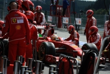G. Fisichella – į „Ferrari“, V. Liuzzi – į „Force India“?