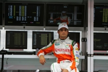 V. Liuzzi – bausmė už pavarų dėžės keitimą