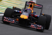 „Red Bull“ praleis pirmuosius bandymus