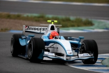 M. Schumacherio GP2 bandymus nutraukė lietus