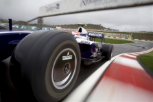 Nufotografuotas „Williams FW32“ bolidas