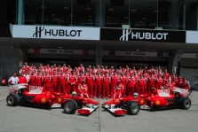 „Ferrari“ prašys leidimo modifikuoti variklį?