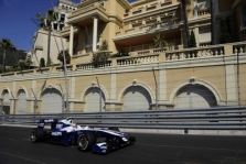 „Williams“ tirs savo lenktynininkų avarijas