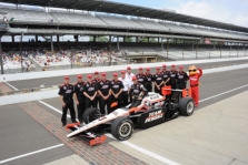 <span style="background:#3f3f3f; color:white; padding: 0 2px">IndyCar</span> Indianapolis: pirmoji kvalifikacija