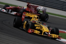 „Renault“ tikslas – aplenkti „Mercedes“
