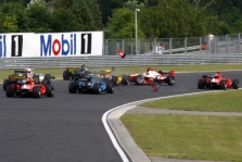 <span style="background:#00adef; color:white; padding: 0 2px">GP2</span> J. Bianchi patyrė nugaros traumą