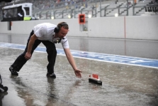 Japonijos GP kvalifikacija nukelta į sekmadienį
