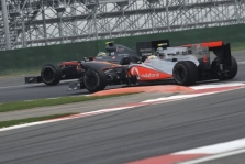 FIA detalizavo reguliuojamo galinio sparno įgyvendinimą