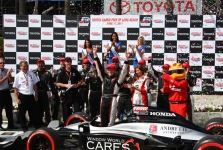 <span style="background:#3f3f3f; color:white; padding: 0 2px">IndyCar</span> Long Byče – pirmoji M. Conway‘aus pergalė