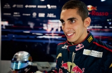 Oficialu: S. Buemi tapo „Red Bull“ atsarginiu