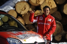 F. Massa: galiu ne tik prilygti, bet ir įveikti F. Alonso