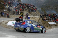 <span style="background:#000000; color:white; padding: 0 2px">WRC</span> P. Solbergui – lygtinė diskvalifikacija
