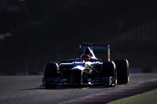 „Mercedes“ Singapūre naudos naują išmetimo sistemą