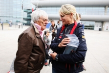 B. Ecclestone: aš pasiruošęs nutraukti kontraktus su visais nepatenkintais