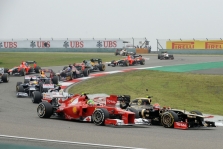 „Ferrari“ kasmet tolsta nuo lyderių