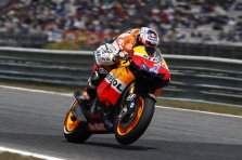 <span style="background:#d5002c; color:white; padding: 0 2px">MotoGP</span> Portugalijoje laimėjo C. Stoneris
