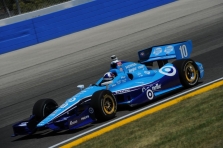 <span style="background:#3f3f3f; color:white; padding: 0 2px">IndyCar</span> Lenktynes Milvokyje pirmas pradės D. Franchitti