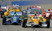 <span style="background:#3f3f3f; color:white; padding: 0 2px">IndyCar</span> Ajovoje neįprastas kvalifikacijos formatas