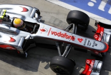 „McLaren“ nelinkusi pasiduoti