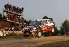 <span style="background:#000000; color:white; padding: 0 2px">WRC</span> M. Hirvonenas – per žingsnį nuo pergalės Italijoje