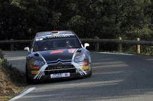 R. Kubica triuškino varžovus Varo ralyje, bet finišo nepasiekė