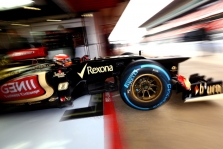 „Infinity Racing“ įsigijo „Lotus“ akcijų