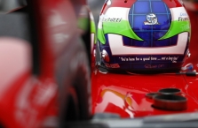 <span style="background:#3f3f3f; color:white; padding: 0 2px">IndyCar</span> Šiurpią avariją išgyvenęs D. Franchitti dėkoja fanams