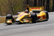 <span style="background:#3f3f3f; color:white; padding: 0 2px">IndyCar</span> Alabamoje „pole“ iškovojo R. Hunteris-Reay‘us